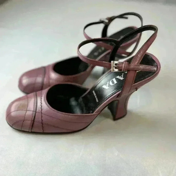 Prada 🔥🔥Capretto Fume Petalo Decorative Stitch Mary Jane Pump Chunky Flair - Picture 1 of 12